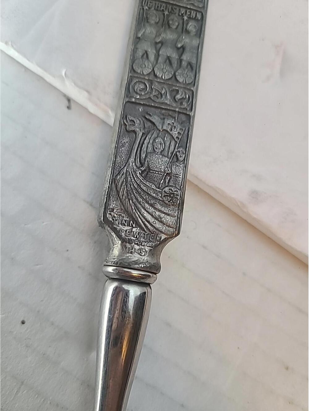 Konge Tinn Spar Norwegian Viking Heilag Olav Cheese Slicer Norway Pewter Vintage - Picture 10 of 11